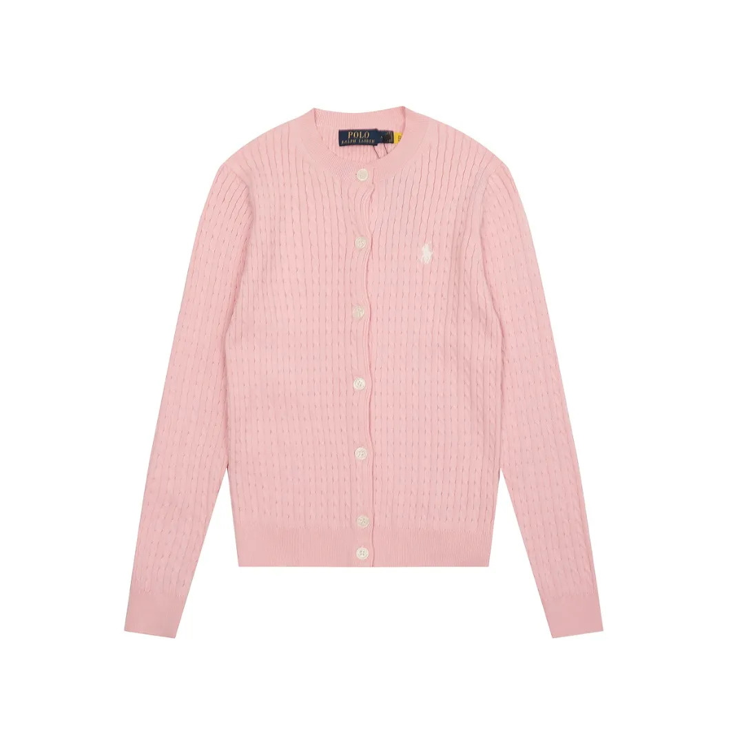 🅿️210 "Top quality" Style number: DS005# (not off the shelves all year round) [Ralph Lauren round neck solid color pony embroidered logo knitted cardigan long sleeves] ✅Ralph Lauren classic basic versatile twist knitted cardigan long sleeves ✅Main supplier platform live broadcast Wholesale entities Replenish when out of stock Not off the shelves ✅ZP quality 1:1 version Scan the code to enter the GF website Counter quality ✅Details and quality are the only one in Guangzhou. Imported quality cotton yarn, focusing on high-end, cost-effective, good quality needless to say. ✅The same style as Zhao Lusi is really amazing, so sweet, so beautiful. This cardigan is really good-looking. Rose red and white label Big red and blue label